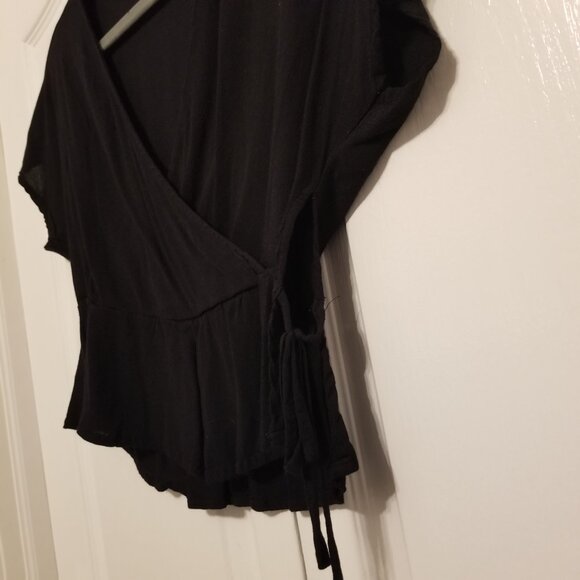 Black Wrap Top Peplum Style Blouse with Tie and Front Pleat Small Bleuh Ciel - Picture 3 of 10